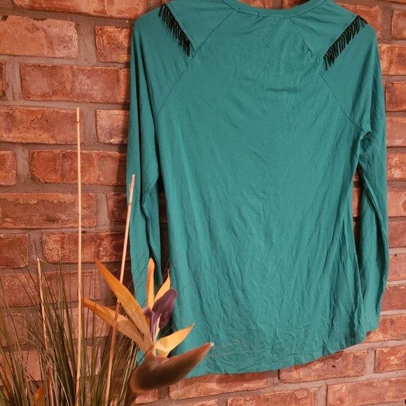 BNWT Women's Taverniti LS Shirt, Beautiful Shade of Aquamarine - Picture 8 of 9